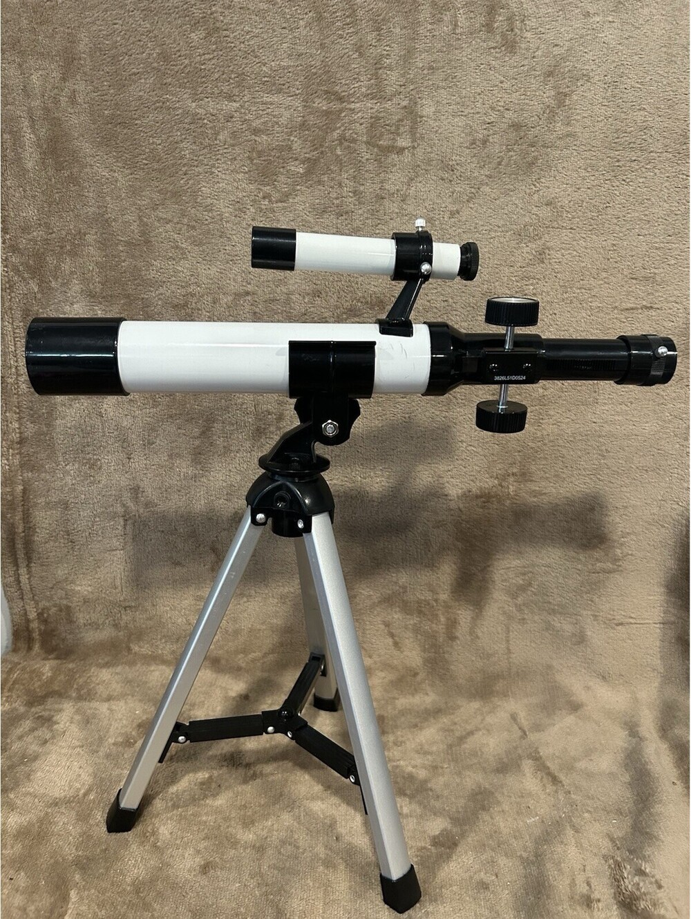Thames and Kosmos Mini Telescope for Kids Ages 8 and Up